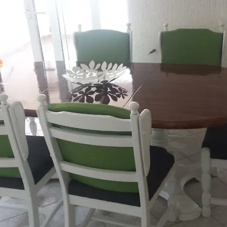 Kristijan 아파트 예세니체